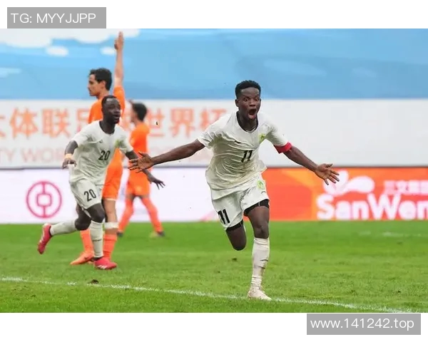 足球世界杯球员体能消耗及补给策略