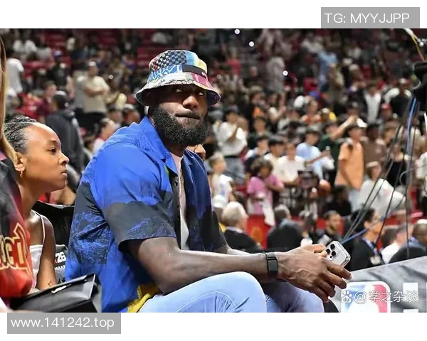 数据揭示：詹姆斯本赛季表现起伏不定