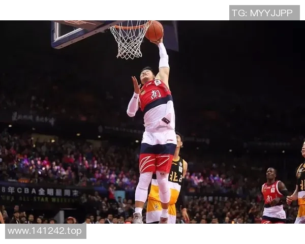 全明星背后的奋斗历程:从少年梦想到篮球巨星的成长轨迹